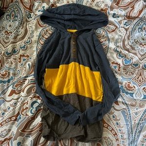 Sonoma size 7 boys three colored hooded Henley
